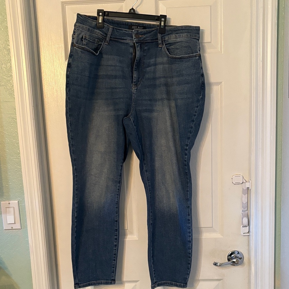 Judy Blue Dark Wash Skinny Jeans-size 20